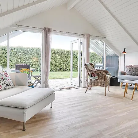Holiday home 2 Bedroom Stunning In Karrebaeksminde